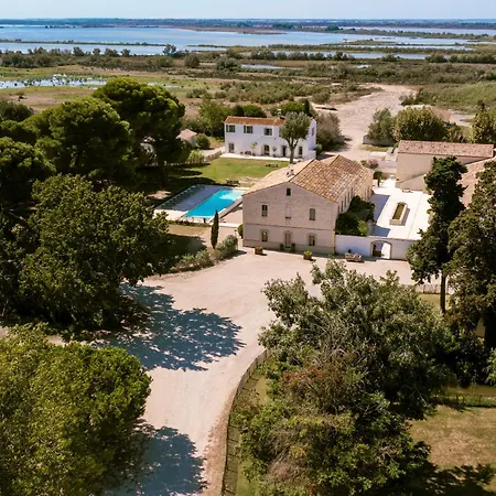 Hotel Le Grand Sauvage - Domaine En Camargue 3*